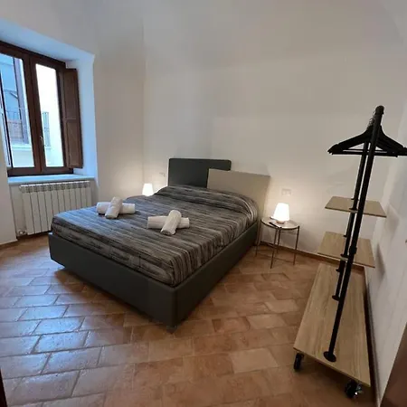 In Media Urbe - Intero דירה *