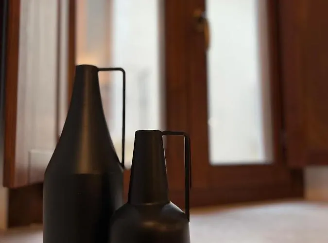 In Media Urbe - Intero * LʼAquila