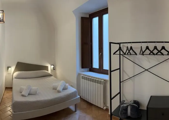 In Media Urbe - Intero Apartmán LʼAquila